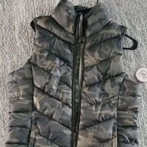 Puffer vest